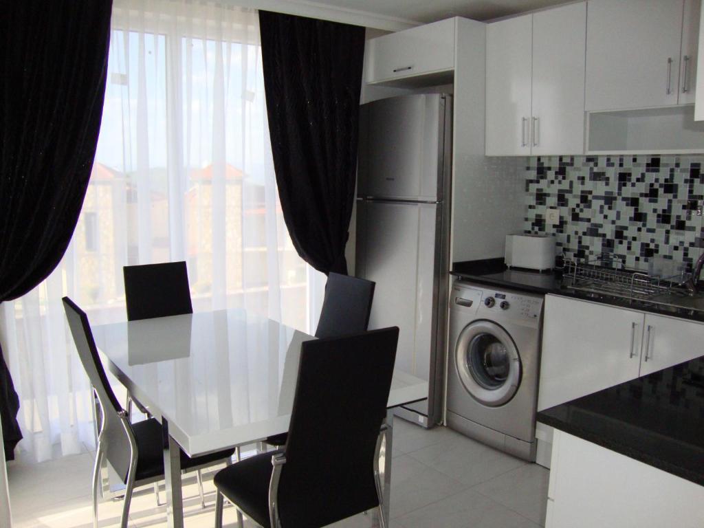 Orka Gardens Apartments Олюденіз Номер фото